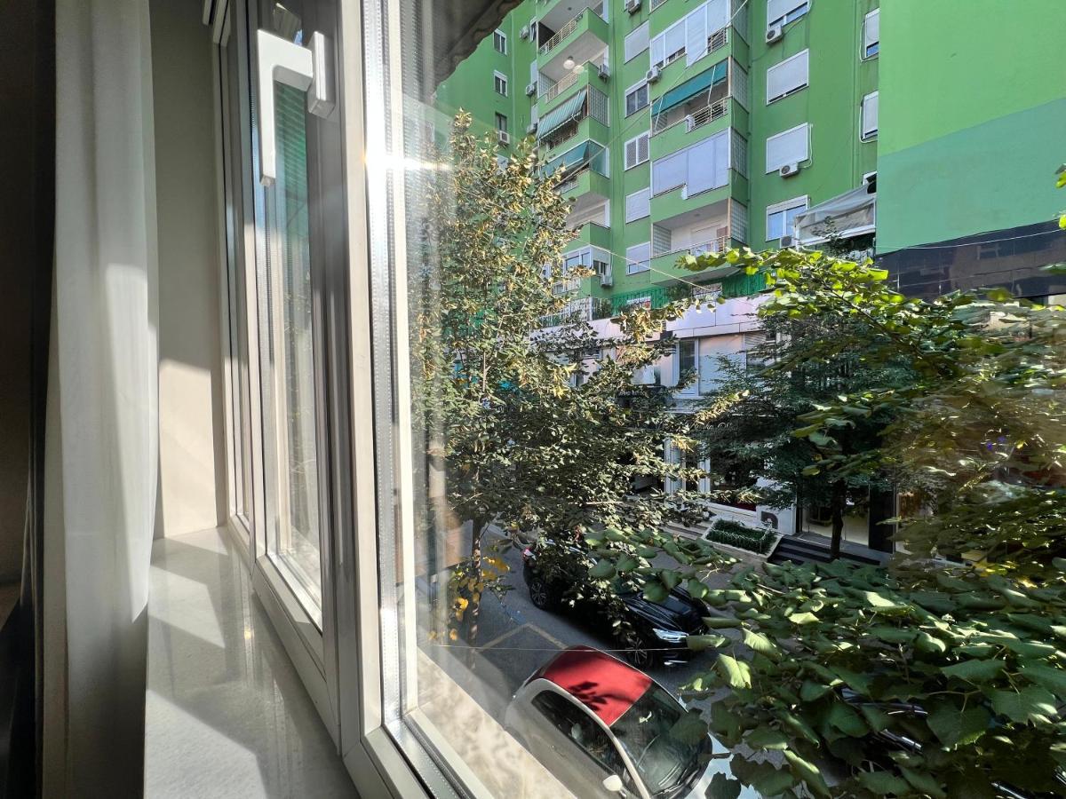 Enzo Rooms & Apartment Blloku Tirana Exteriér fotografie