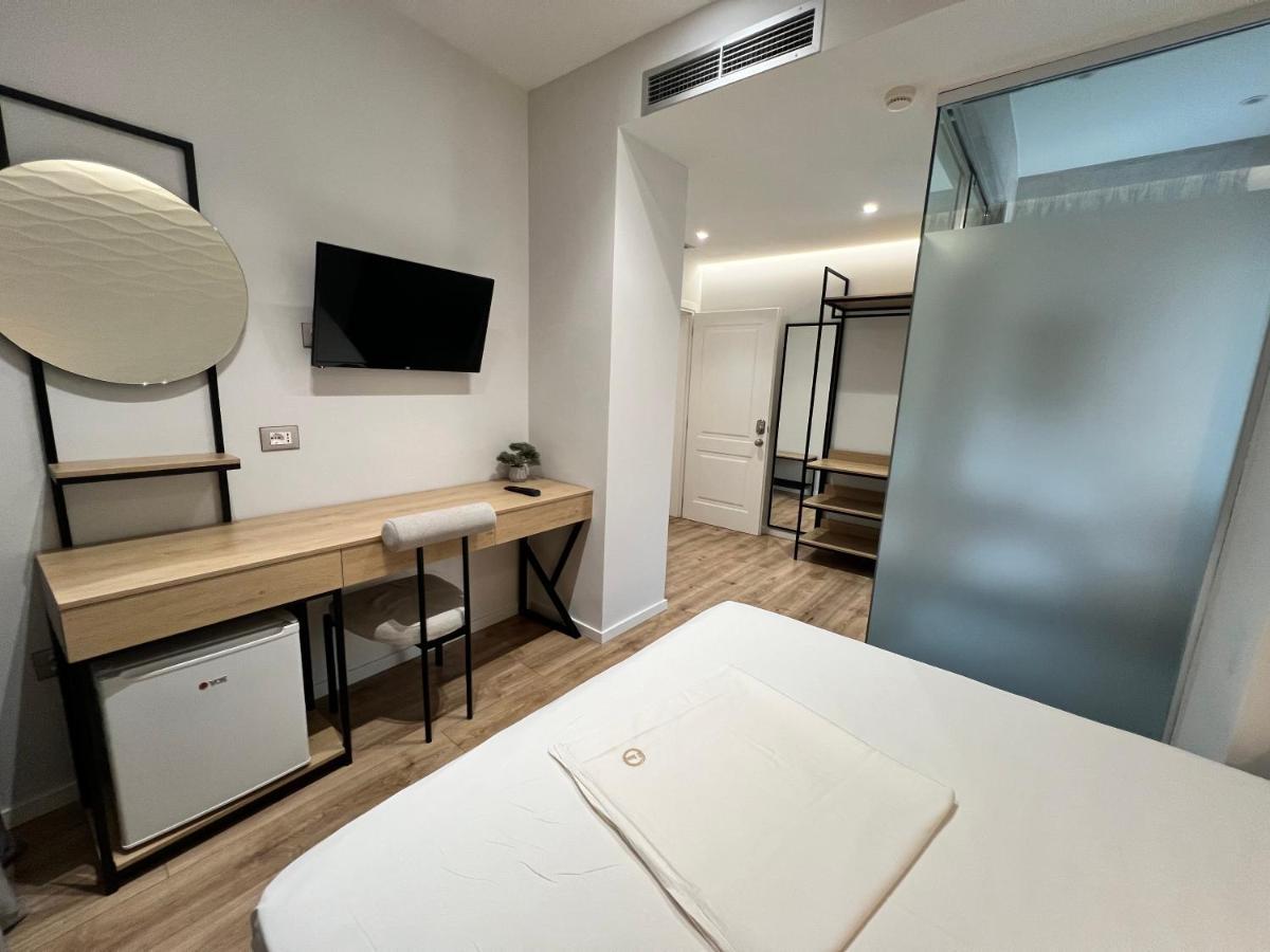 Enzo Rooms & Apartment Blloku Tirana Exteriér fotografie