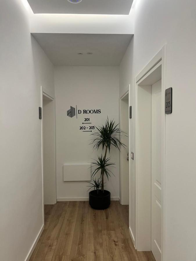 Enzo Rooms & Apartment Blloku Tirana Exteriér fotografie