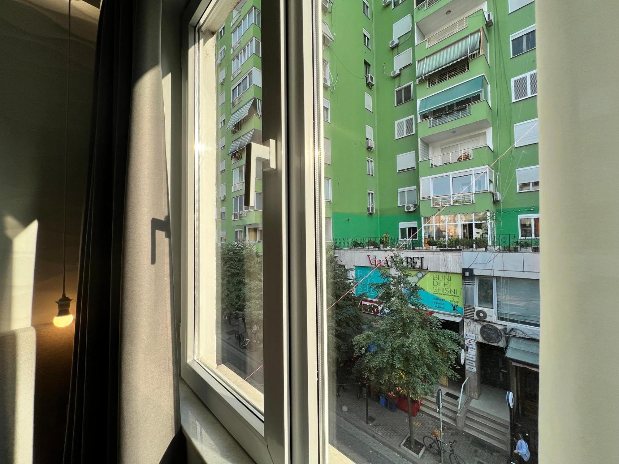 Enzo Rooms & Apartment Blloku Tirana Exteriér fotografie